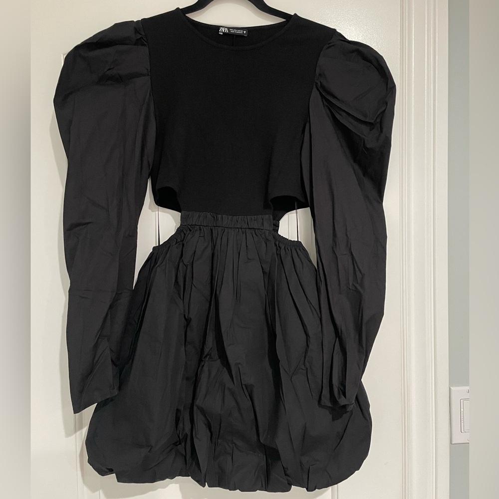 Zara New balloon dress